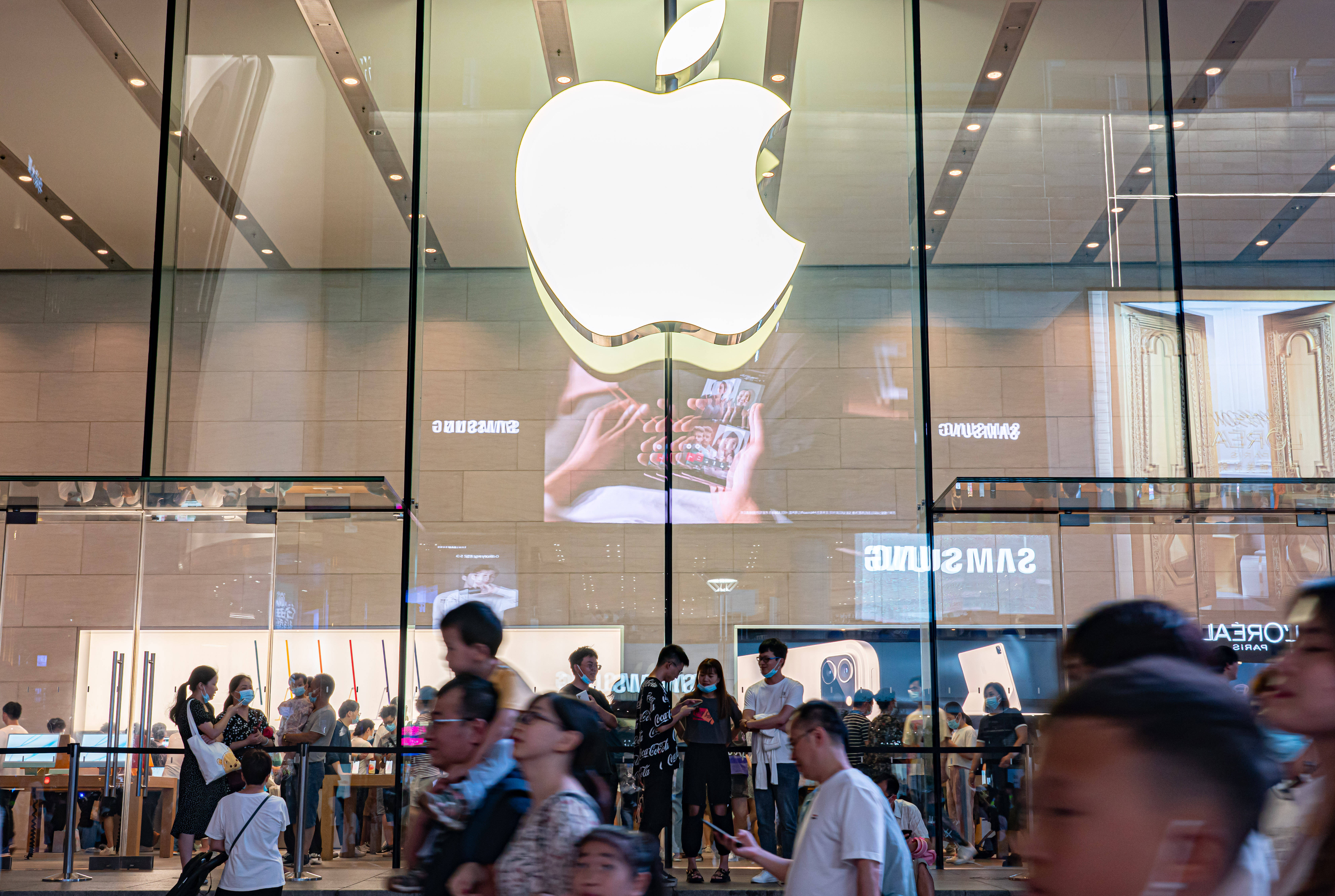 苹果被曝首款折叠iPhone出货量或达千万台<strong></p>
<p>xrp</strong>，2028年将发布折叠iPad