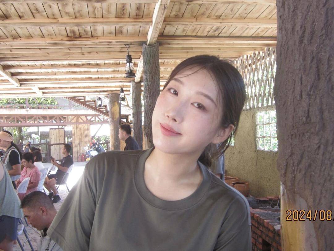 英姿飒爽！四川高校大四女生<strong></p>
<p>xrp币</strong>，亮相九三阅兵方队