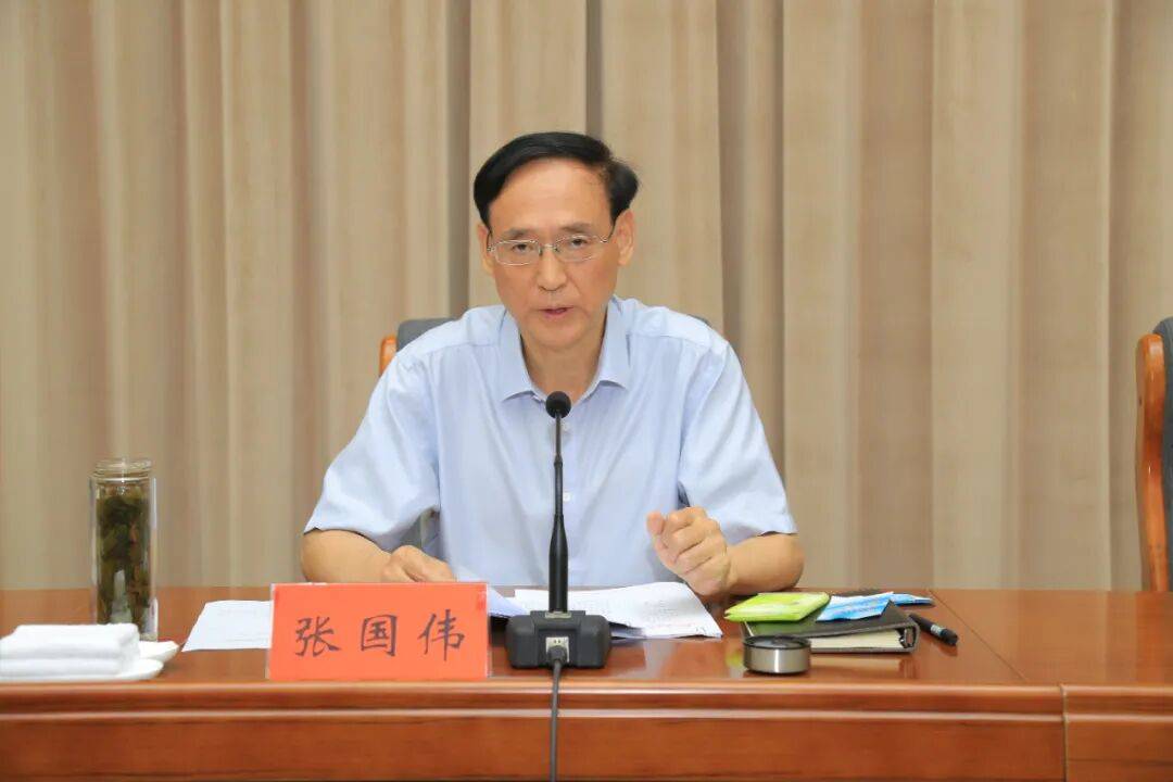 河南通报：正厅级张国伟<strong></p>
<p>稳定币</strong>，主动投案