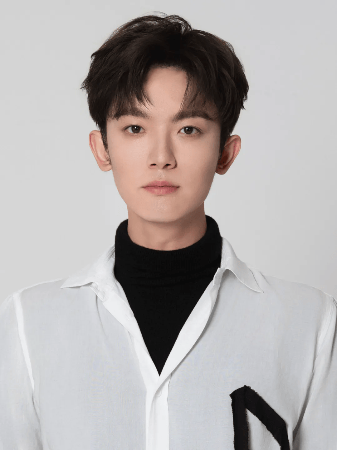 演员李明德参加酒吧商演疑复出<strong></p>
<p>稳定币usdt</strong>，此前因酒后砸车被判有期徒刑6个月赔偿20万