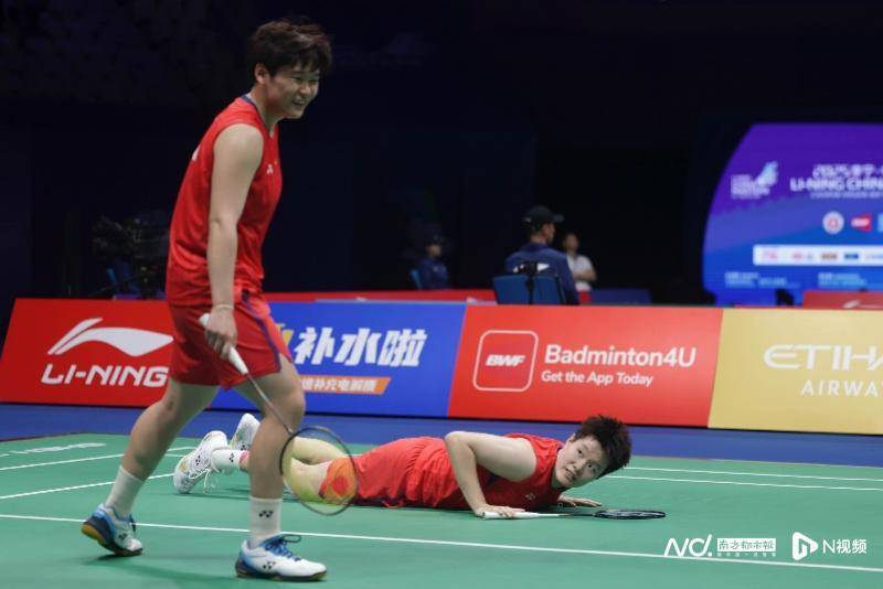 中国羽毛球大师赛16强战<strong></p>
<p>aave币</strong>，国羽五项锁定11个八强席位