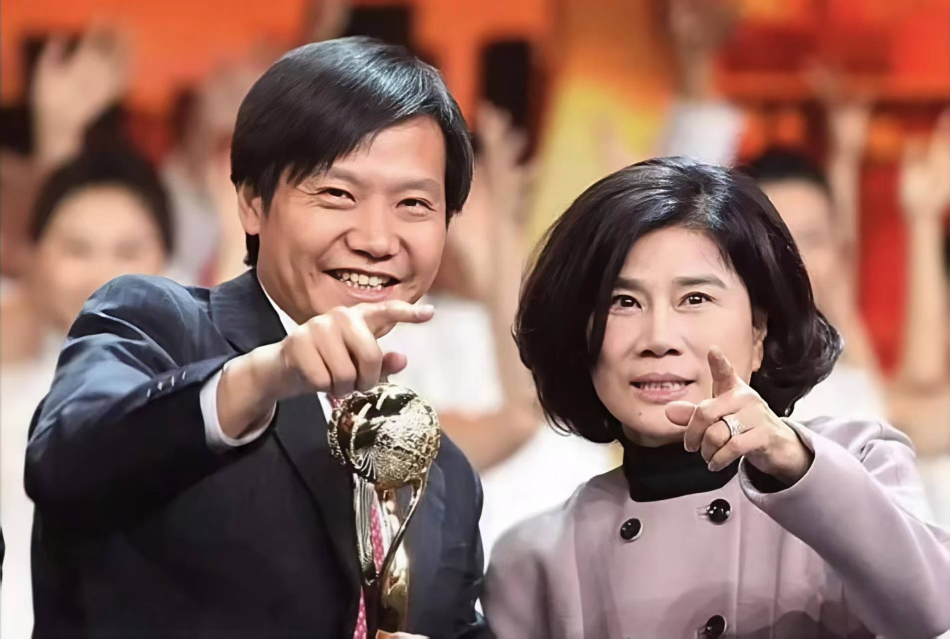 小米与格力是怎么了：前有十亿赌约的玩笑<strong></p>
<p>algo币</strong>，后有十年包修的较真