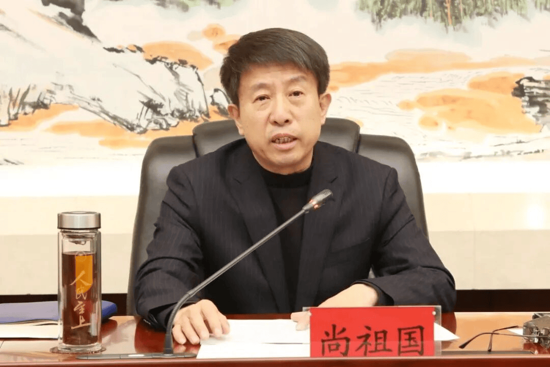 中纪委连发11人被查<strong></p>
<p>algo币</strong>，副部级“老虎”落马