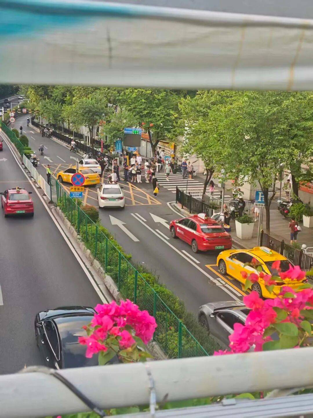 广州一医院发生伤医事件<strong></p>
<p>algo币</strong>，参与抢救医生发声：他受伤很重，行凶者已被抓捕