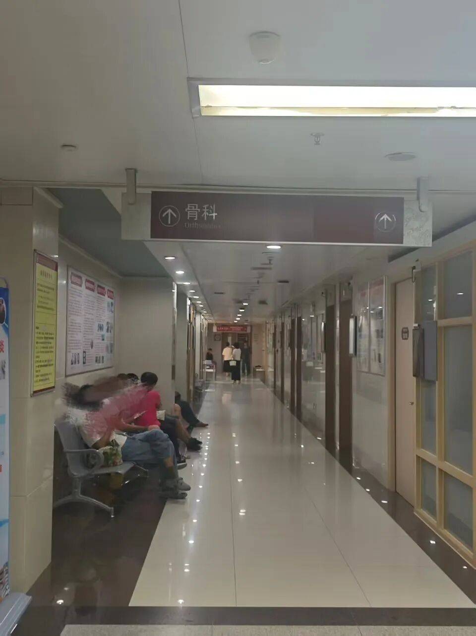 广州一医院发生伤医事件<strong></p>
<p>algo币</strong>，参与抢救医生发声：他受伤很重，行凶者已被抓捕