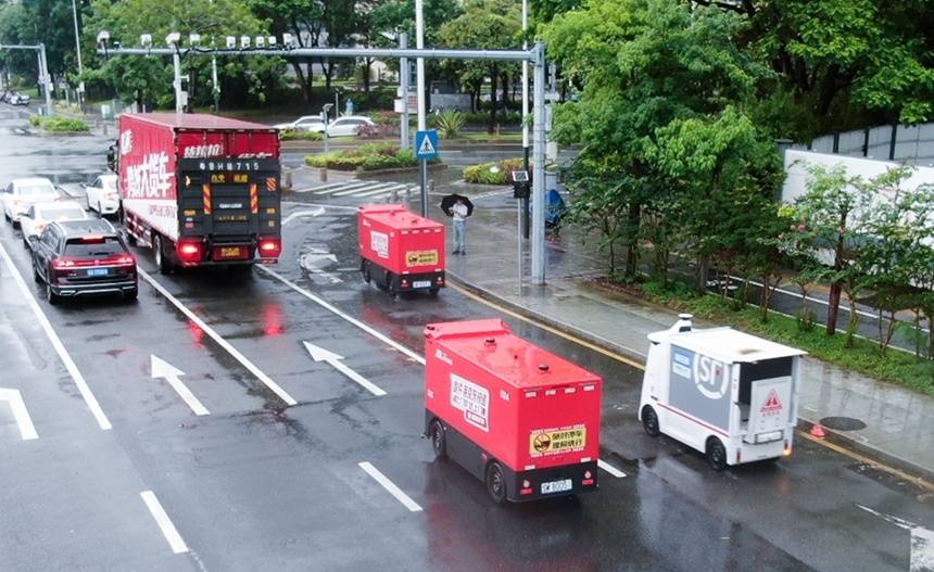 从港口到云端<strong></p>
<p>apt</strong>，深圳跑出现代物流“加速度”