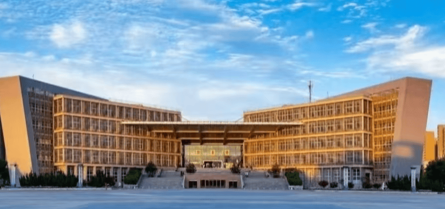 西北工业大学回应“学生证上印西安工业大学图书馆”：属实<strong></p>
<p>apt</strong>，错印的已全部收回，会替换地标建筑重新印发，错印原因还在调查中