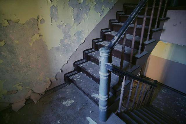 没人住的房子<strong></p>
<p>atom币</strong>，为什么会“老”得特别快？