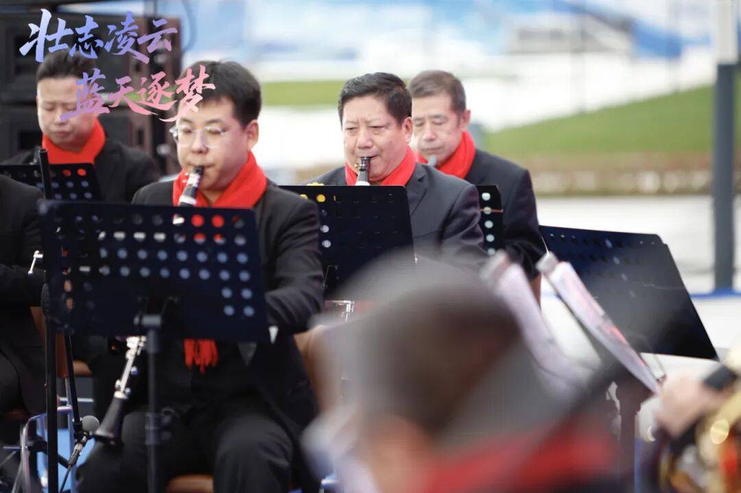 DNA彻底动了！全场跟唱<strong></p>
<p>atom币</strong>，这氛围太顶了！