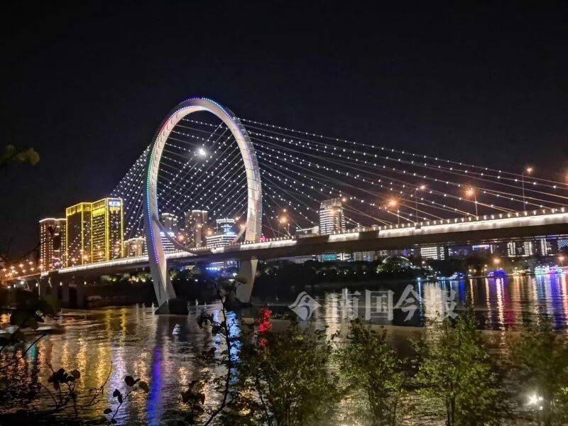 没有什么能阻挡!今天<strong></p>
<p>atom币</strong>,广西人就是要回家!