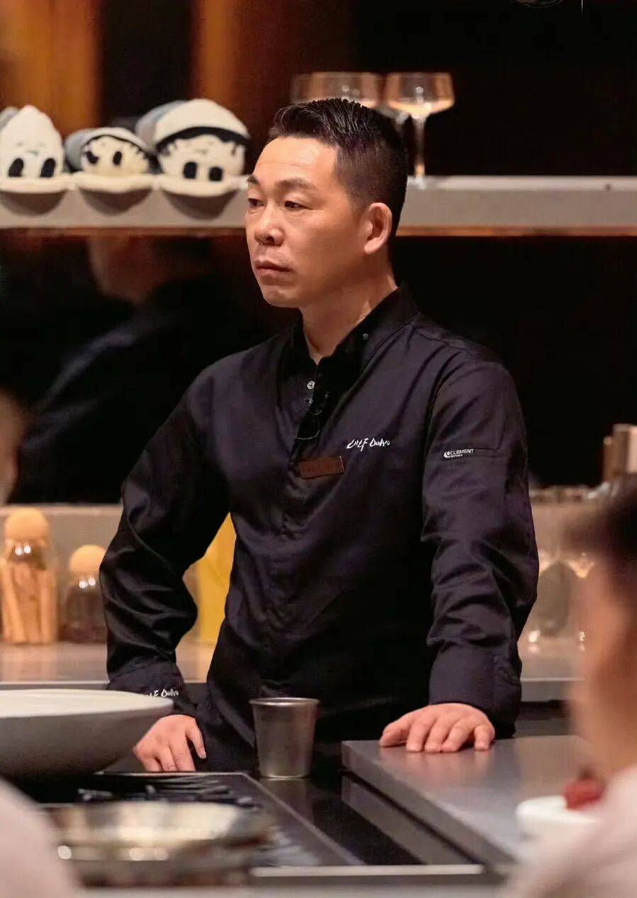 精致餐饮<strong></p>
<p>atom币</strong>，以饭封神 | 商业头条No.94