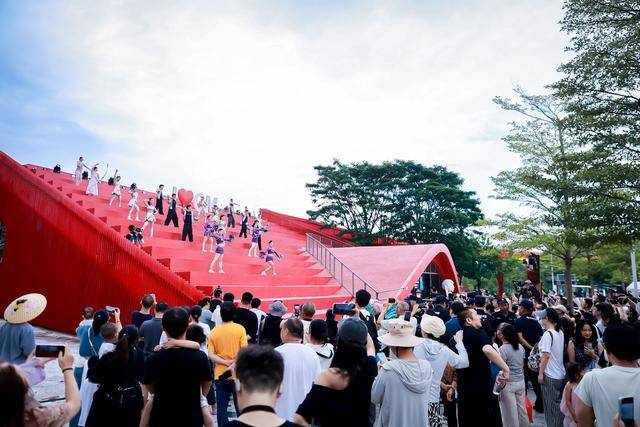 突破200万人次<strong></p>
<p>BCH</strong>！深圳科技馆成大湾区文旅新顶流