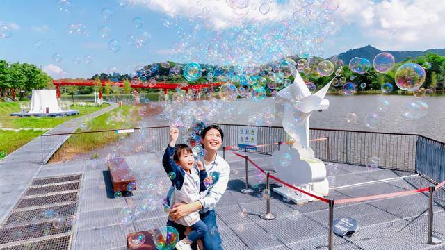 突破200万人次<strong></p>
<p>BCH</strong>！深圳科技馆成大湾区文旅新顶流