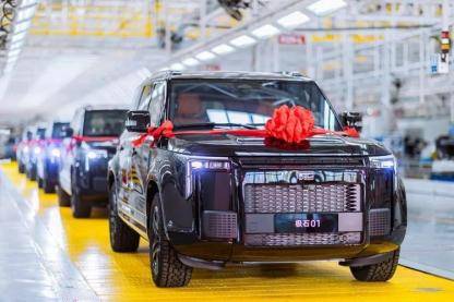 “212”翻车<strong></p>
<p>BCH</strong>，北汽集团急了：魏桥家的，与我无关