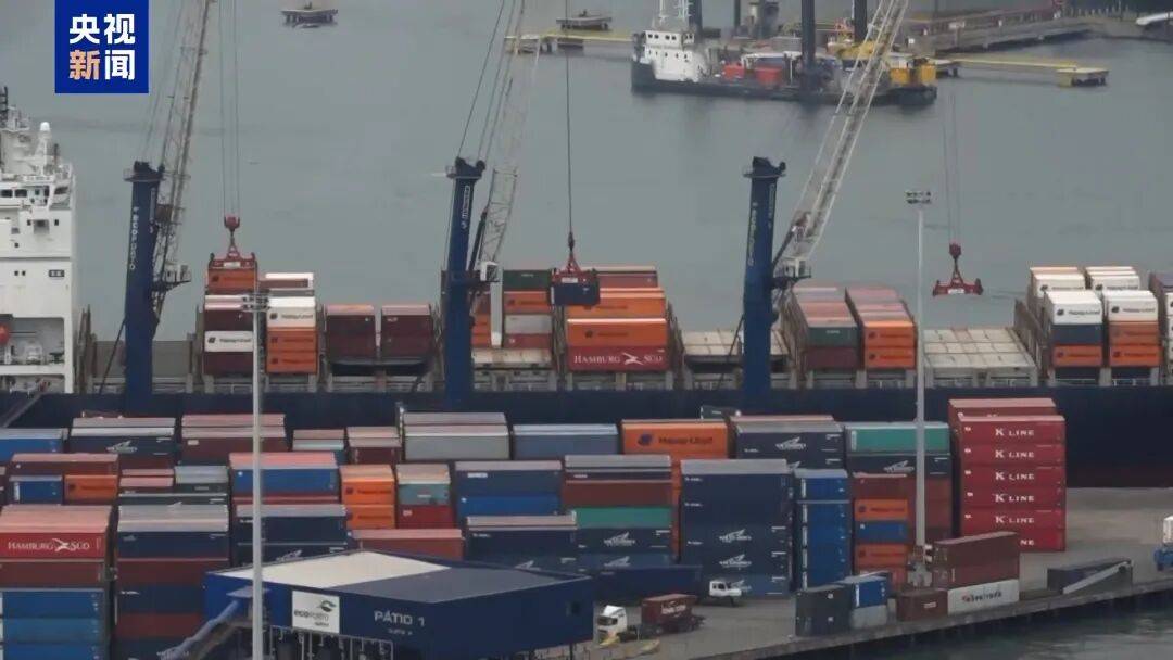 卢拉与特朗普通电话<strong></p>
<p>BCH</strong>,要求美国撤销对巴西征收40%关税,两人同意尽快面对面会晤并交换电话号码