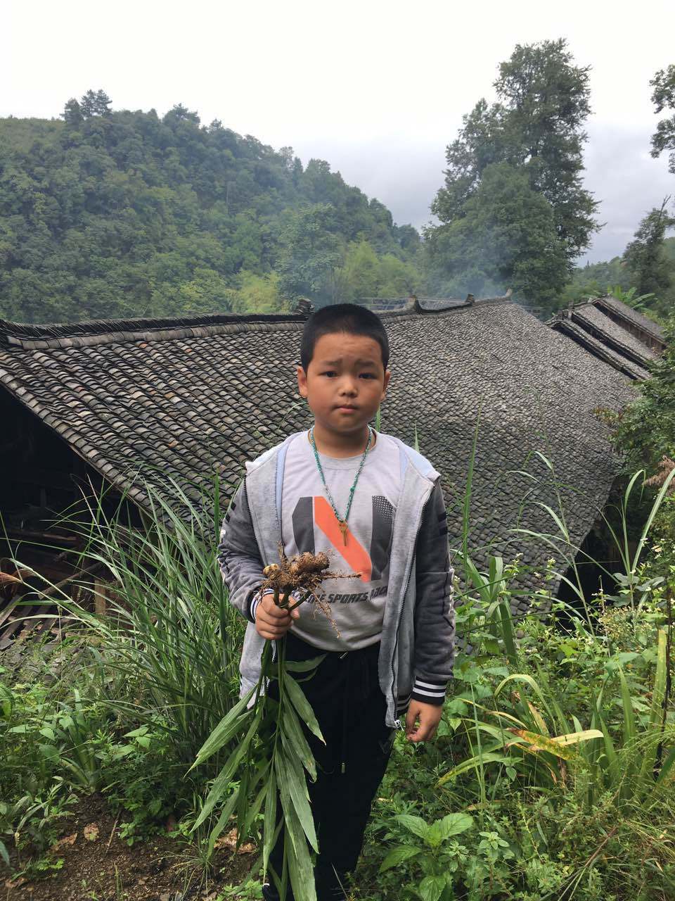 那个让老师骄傲的“调皮”班级！30年同学聚会<strong></p>
<p>bch价格</strong>，还伴有一封来自贵州的感谢信