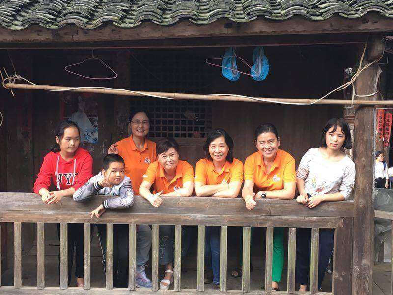 那个让老师骄傲的“调皮”班级！30年同学聚会<strong></p>
<p>bch价格</strong>，还伴有一封来自贵州的感谢信