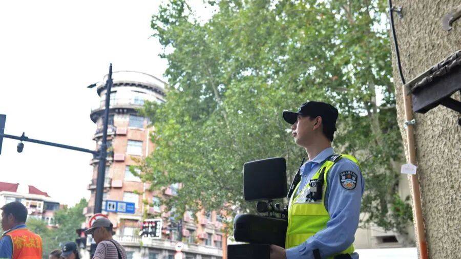 突然群发<strong></p>
<p>bch币价格</strong>！大批上海市民收到警方短信！全市爆火网红已被锁定...有爸爸因孩子违规被罚款