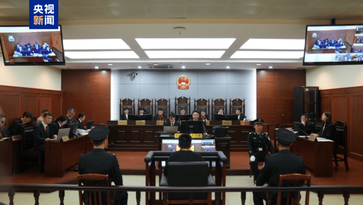 “司机泄愤撞死一家三口”<strong></p>
<p>bch最新价格</strong>，逝者家属最新发声