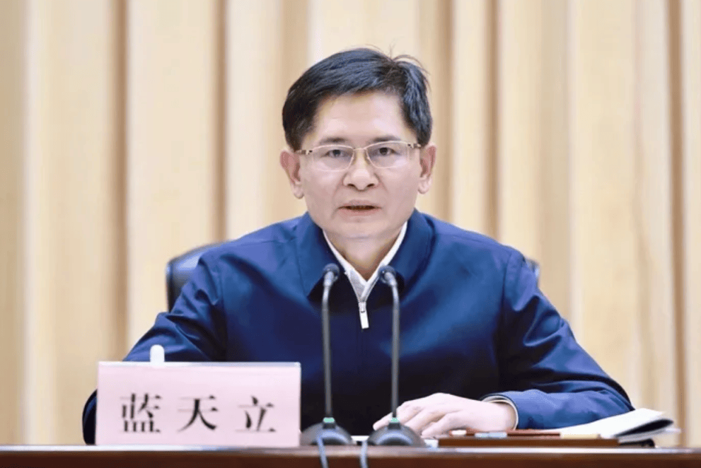 打"虎"！乌兰<strong></p>
<p>bch最新价格</strong>，任上被查