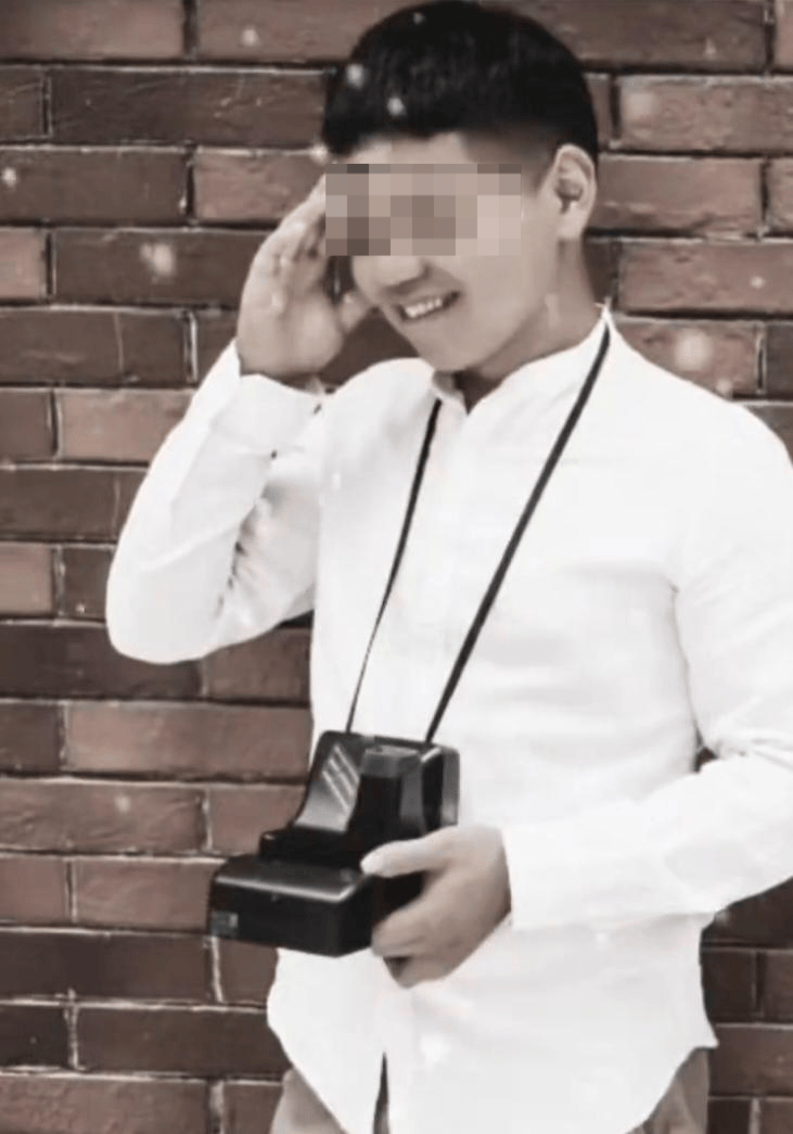 30岁小伙确诊渐冻症两年去世:妻子曾“卖房救夫”称不后悔<strong></p>
<p>dot</strong>,其父多年前患此病去世