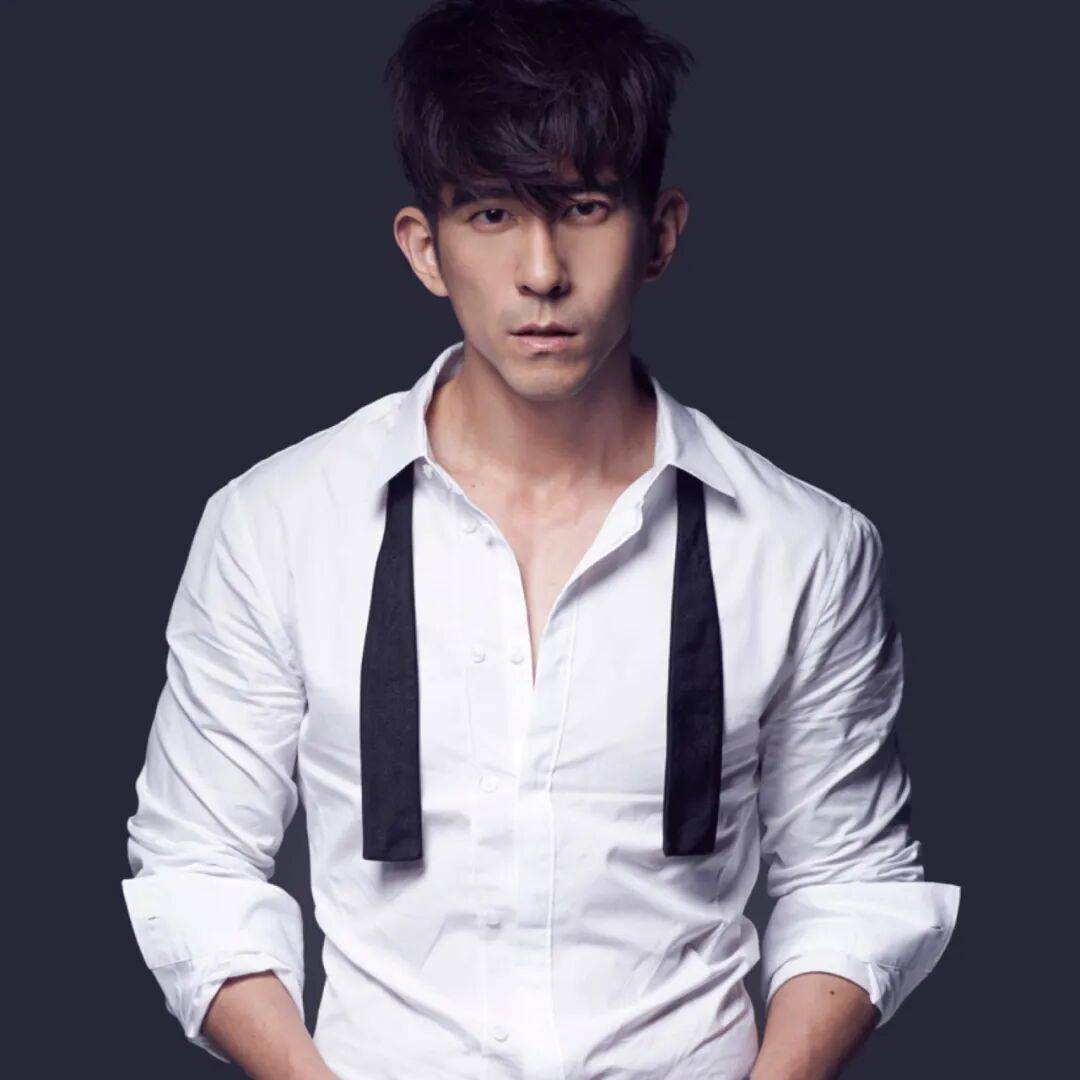 演员贾静雯回应修杰楷被拘提：震惊不已<strong></p>
<p>fil价格</strong>，孩子目睹父亲被上铐受惊吓