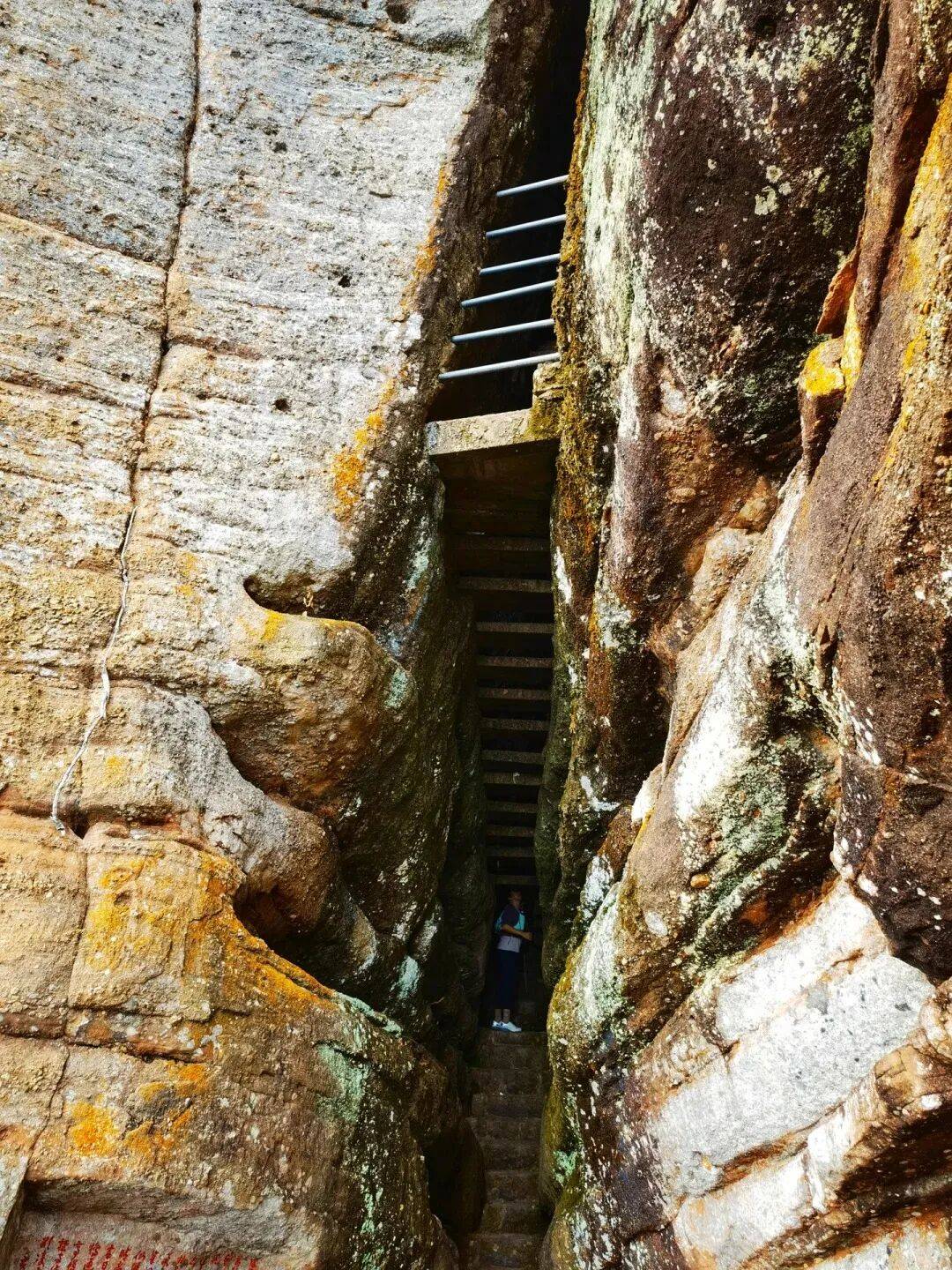 为什么年轻人迷上了爬山？ | 秋高气爽<strong></p>
<p>fil价格</strong>，是时候出发了→