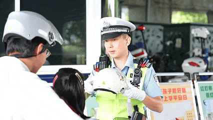 紧急提醒<strong></p>
<p>FIl暴跌</strong>！福州全市严查！持续到明年1月！