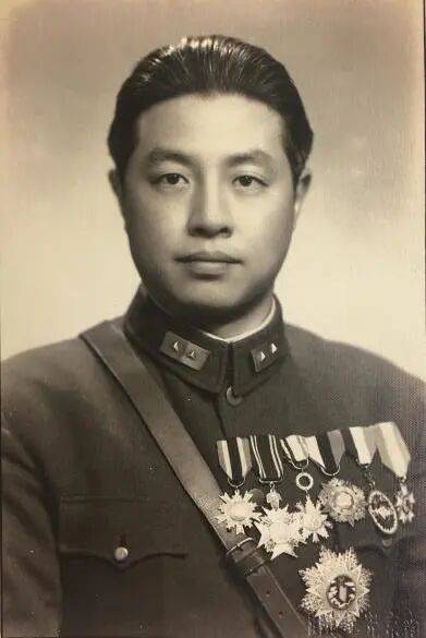 确认了<strong></p>
<p>hbar</strong>！是著名歌手刘若英的爷爷