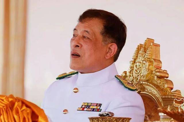 连续有两位国王访华<strong></p>
<p>TRUMP币暴跌</strong>，其中一位是建交以来首访，证明了什么？