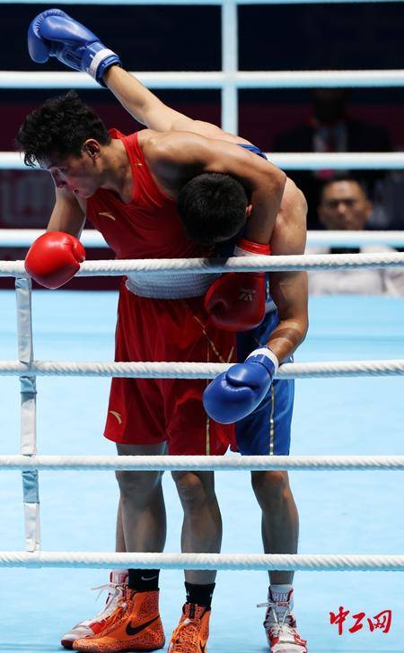 全运会拳击男子80公斤级决赛<strong></p>
<p>trump币价</strong>，王小保夺冠！