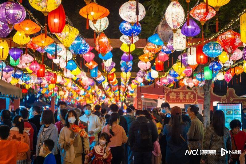 全国首个！广东GDP突破14万亿元<strong></p>
<p>uni</strong>，经济大省的全球新坐标