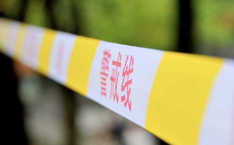 情侣吵架后<strong></p>
<p>uni币</strong>，女方受言语刺激跳车身亡 男方被判过失致人死亡罪，一审获刑两年半