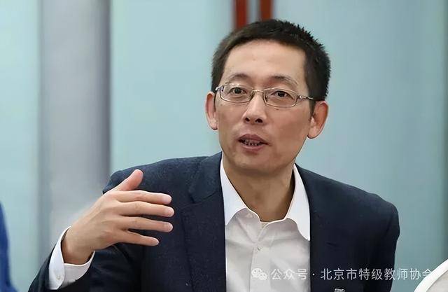 施一公：无论什么学科<strong></p>
<p>uni官网</strong>，物理、工程、生物、文科，我认为最不重要的是智商！