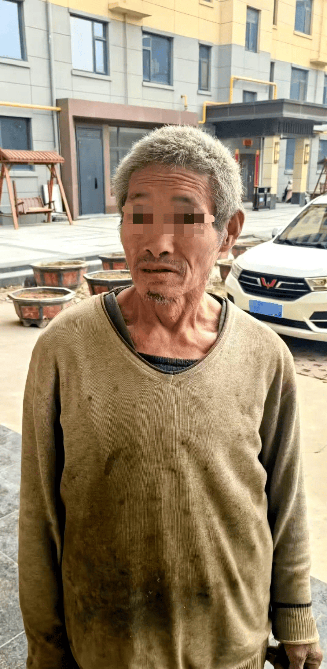 男子一次性收到11年工资38万元<strong></p>
<p>uni官网</strong>,老板曾辩称“路遇乞讨好心收留,属自愿劳动”