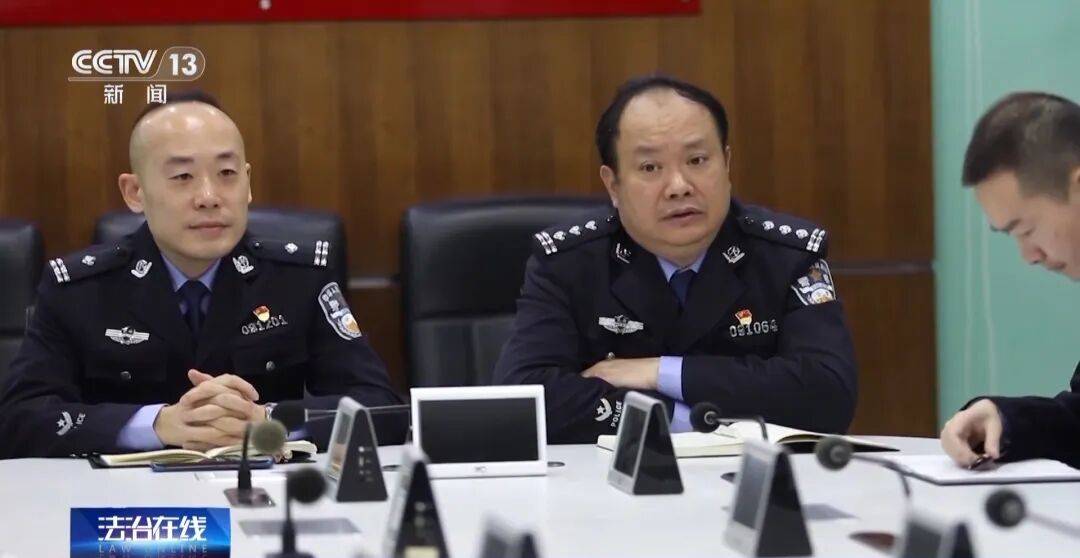 广州南站<strong></p>
<p>ADA币</strong>，一男子频繁“上厕所”，被警方盯上