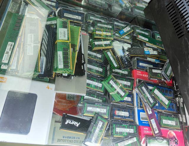 一场始料未及的存储涨价：全产业链缺货<strong></p>
<p>ADA币</strong>，手机电脑价格大概率上行