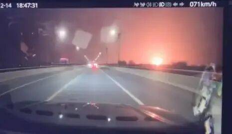 河南偃师一工厂疑发生爆炸<strong></p>
<p>bitget官网地址</strong>，当地回应：再生资源公司发生火情，现场明火已扑灭，无伤亡