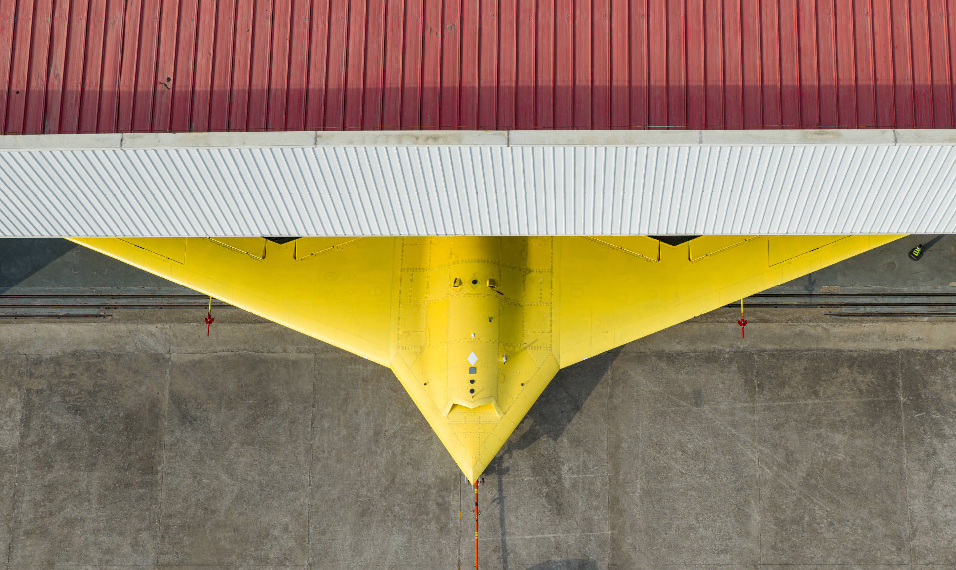 多张高清大图<strong></p>
<p>bitget官网地址</strong>!新型高空高速长航时无人机彩虹-7近日成功首飞