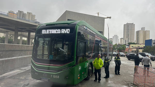 德国铁路公司订购中国电动公交车<strong></p>
<p>BitGet最新app下载</strong>，德财长：让我十分恼火