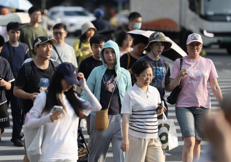 “热麻了”<strong></p>
<p>btc.com</strong>，广州今日最高温41.6℃，花都区橙色预警生效