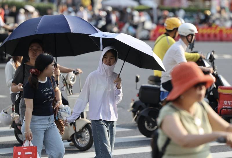 “热麻了”<strong></p>
<p>btc.com</strong>，广州今日最高温41.6℃，花都区橙色预警生效